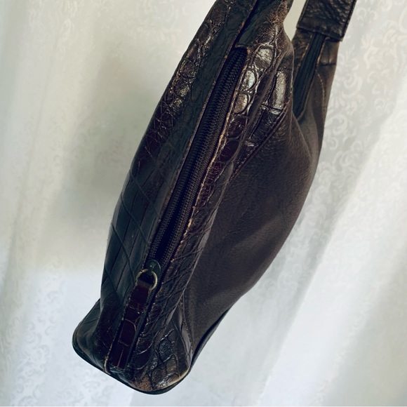 TIGANELLO Shoulder Bag. - Picture 7 of 7